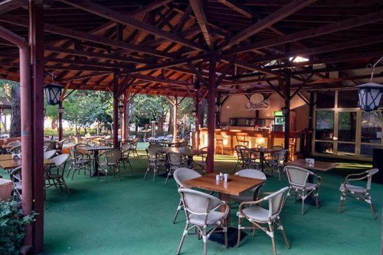 Oasis Park Hotel - New Managment Neszebar Kültér fotó